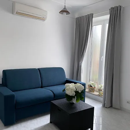 Casa Fiorella - Casa Indipendente Centro Nyaraló Anacapri